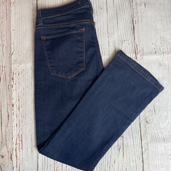 J Brand 25 GIG Pure dark wash mid-rise crop Flared - Picture 8 of 15